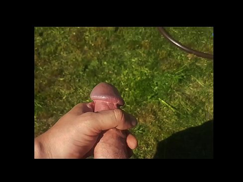 ❤️ Hottie krijt har rôze kut neukt en komt mei in spuit yn in simmertún ❤❌ Harde porno by wy ﹏