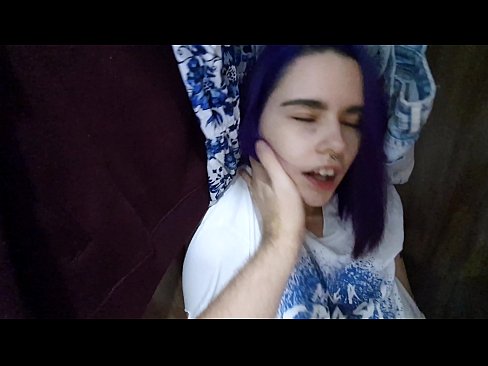 ❤️ Fûn myn suster yn 'e kast en holp har cum ❤❌ Harde porno by wy ﹏